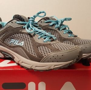 Women's Fila Windshift Gray Athletic Sneakers 8.5